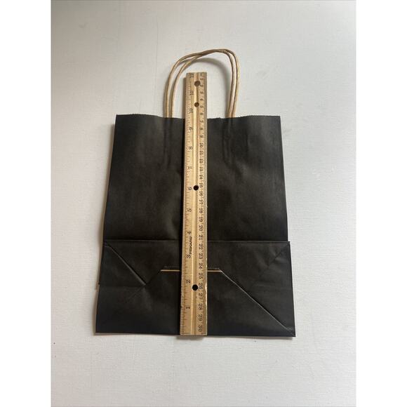 Black Gift Bags Bulk 110pcs, Gift Bags With Handles, Black Paper Bags 8 x 10 - Picture 4 of 5